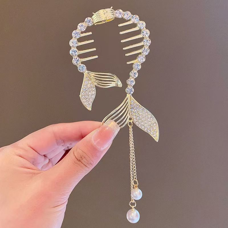 Double fish tail ball buckle hairclip