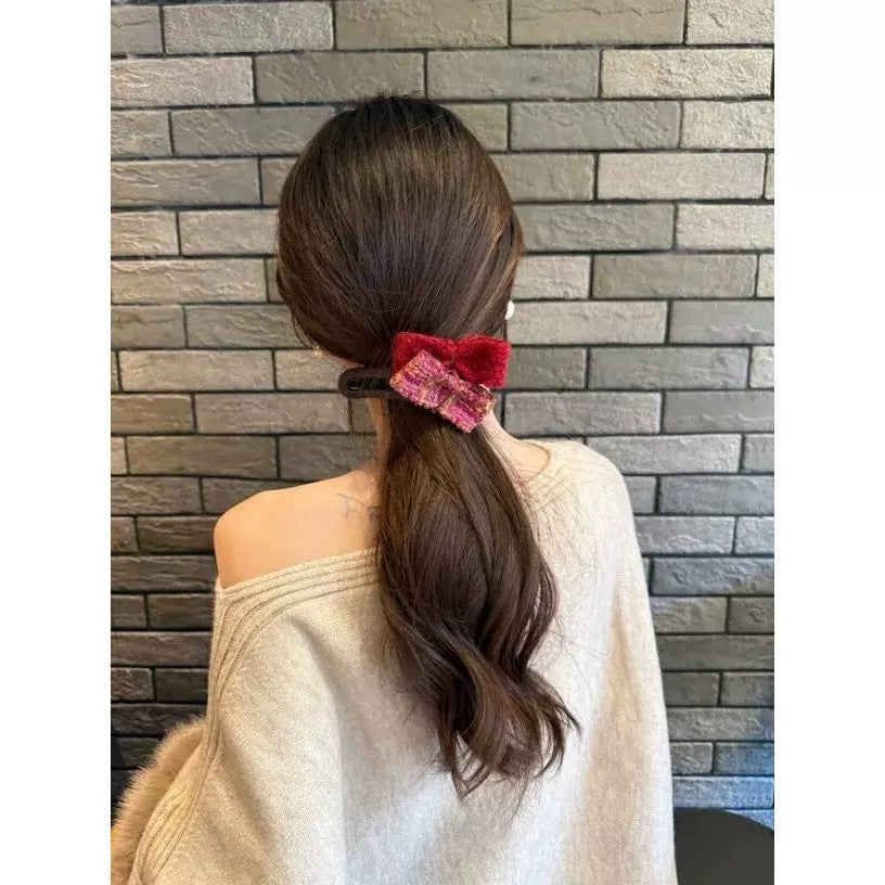 6 Pc - Tiktok Trending Chanel-Style Bow Plush Duckbill Hair Clip (Mix Color) (Unit Price - 29)