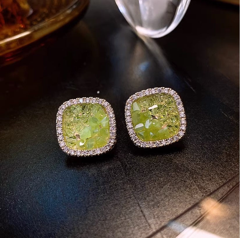 6 Set - Green Retro square earrings (Unit price 33)