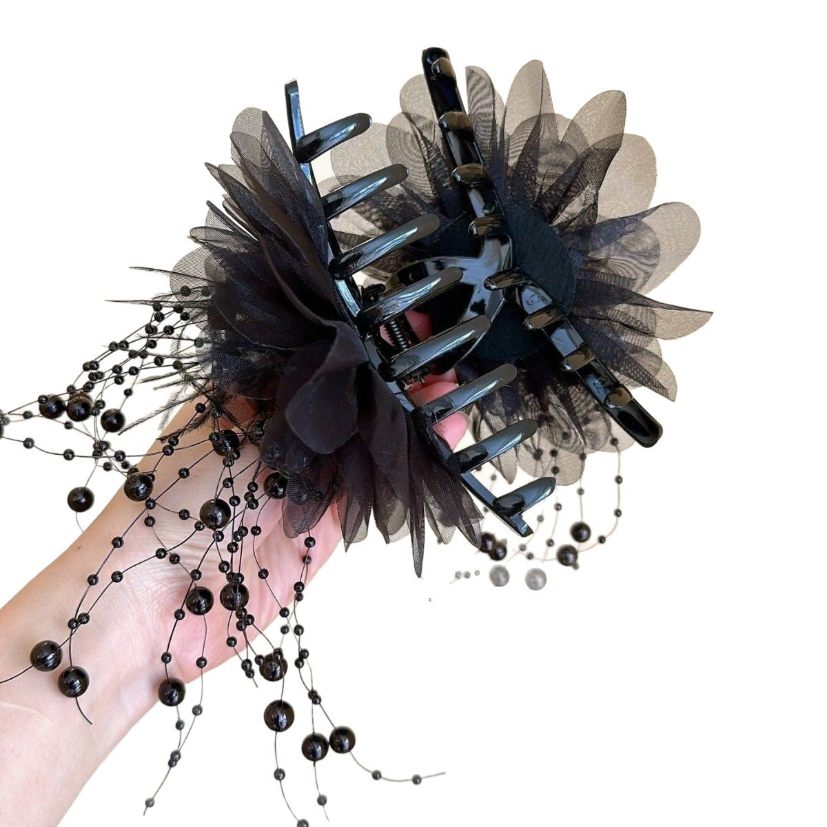 6 Pc - Autumn and Winter New Bead Tassel Grab Clip (Mix Color) (Unit Price - 35)