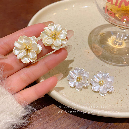 6 Set - camellia earrings (Mix color) (Unit price 21)