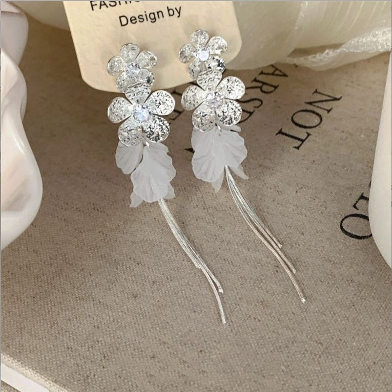 6 Pairs - French-Style Exquisite Diamond-Encrusted Flower Tassel Earrings - Silver  (1 Pair Price - 54)