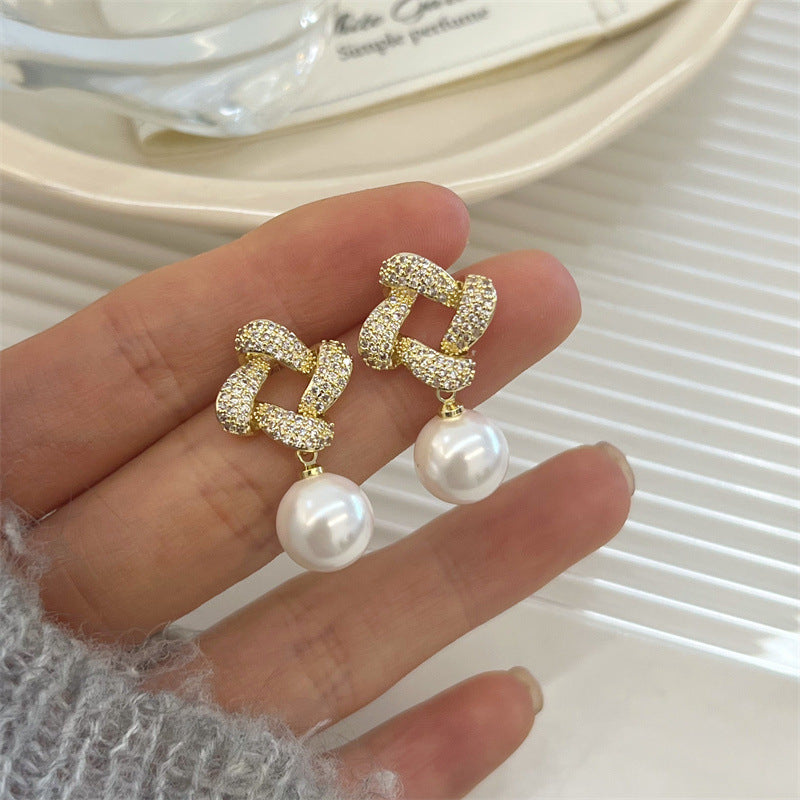 6 Set - Square pearl earrings (Unit price 28)