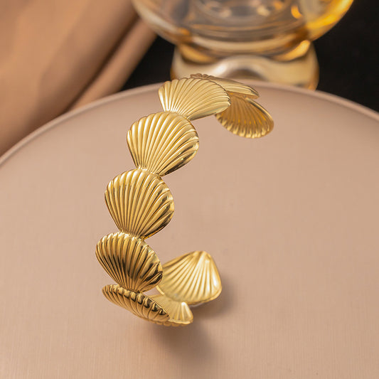 3 Pc - Anti Tarnish Shell bracelet gold (1 Pc Price - 168)