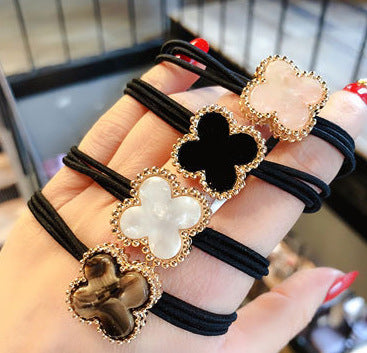 3 Set - Four-leaf clover 4-piece set rubberband (1 Pc Price - 35)