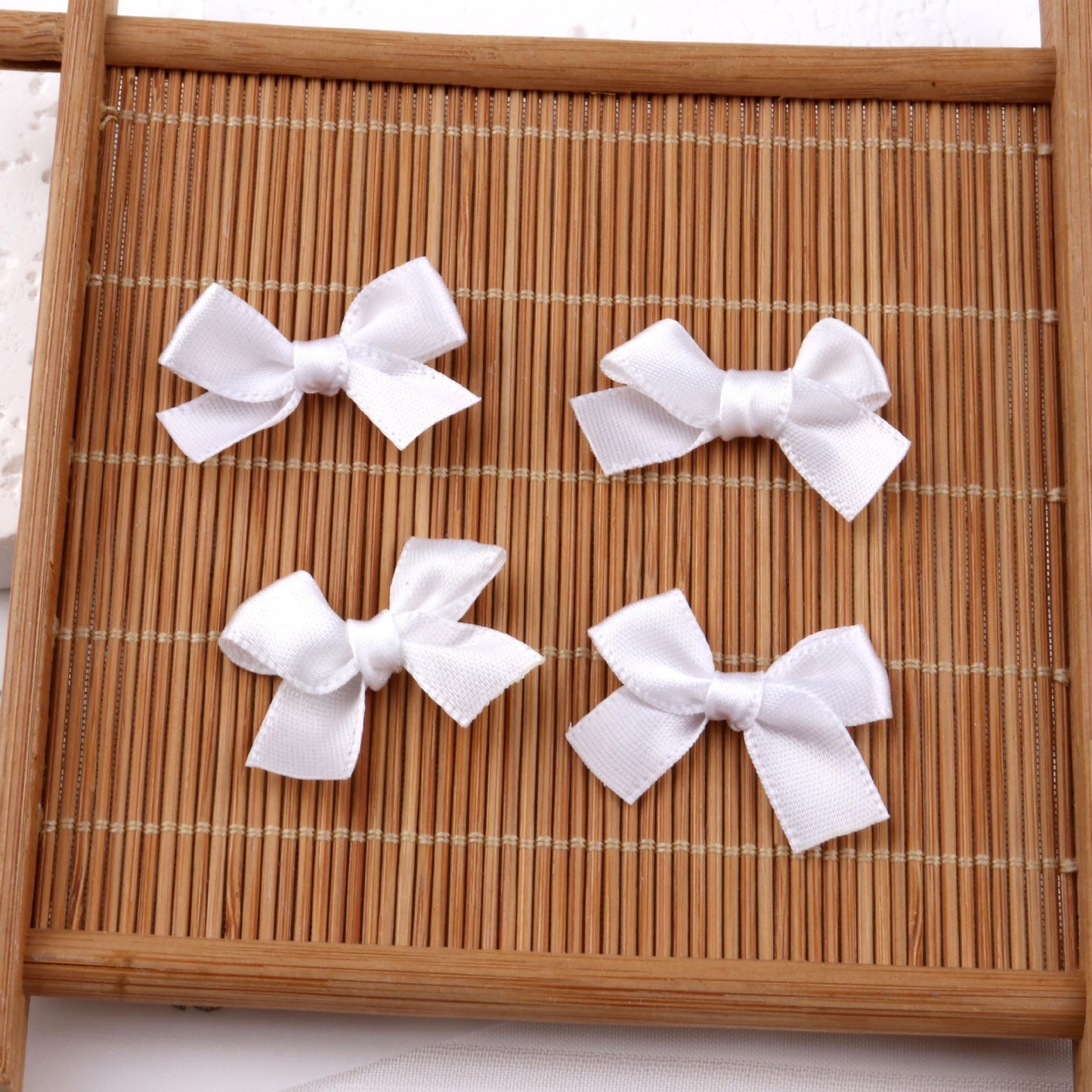 White Ribbon 3cm bow mini hairpin (10 Pc Set Card packing)