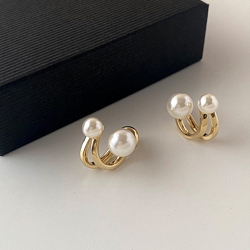 6 Set - Pearl earrings (Unit price 15)