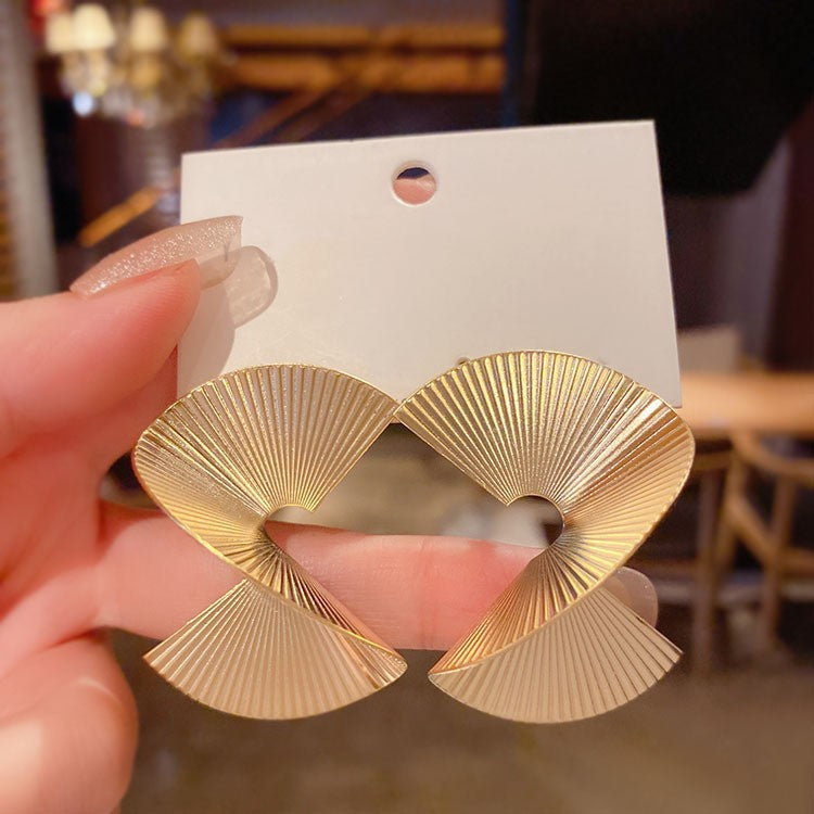 6 Pairs - Spiral Fan Leaf Earrings  (1 Pair Price - 37)