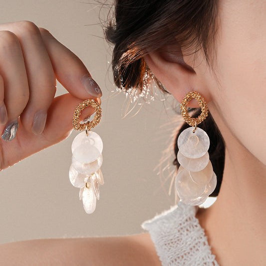 6 Set - Silver needle round shell tassel earrings (Unit price 66)