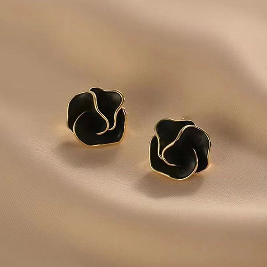 6 Set - Drip glaze black camellia earrings (Unit price 20)