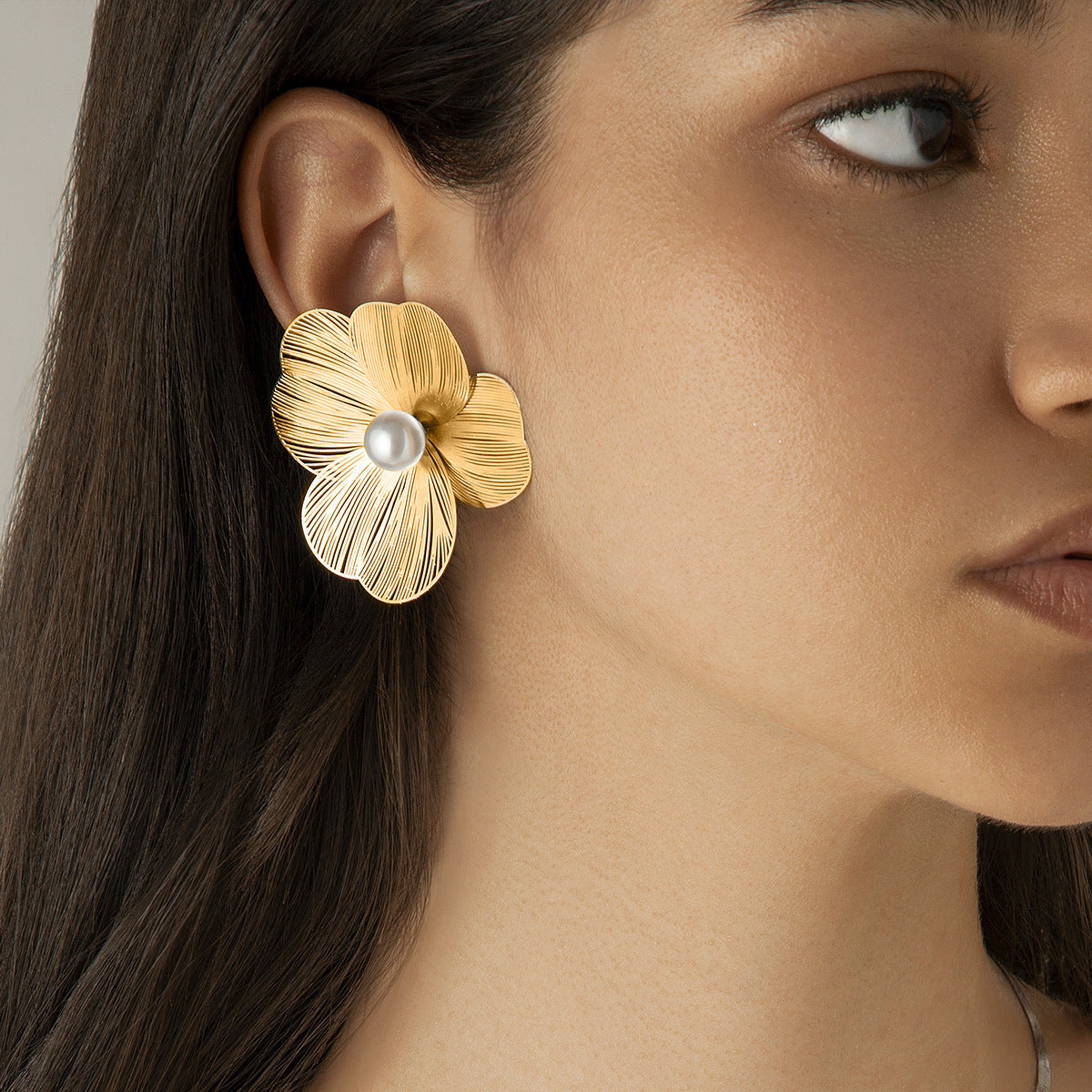6 Pairs - Korean Simple Flower Metal Earring - Golden (1 Pair Price - 25)