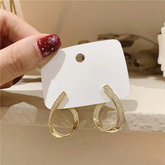 6 Set - New geometric diamond earrings (Unit price 25)