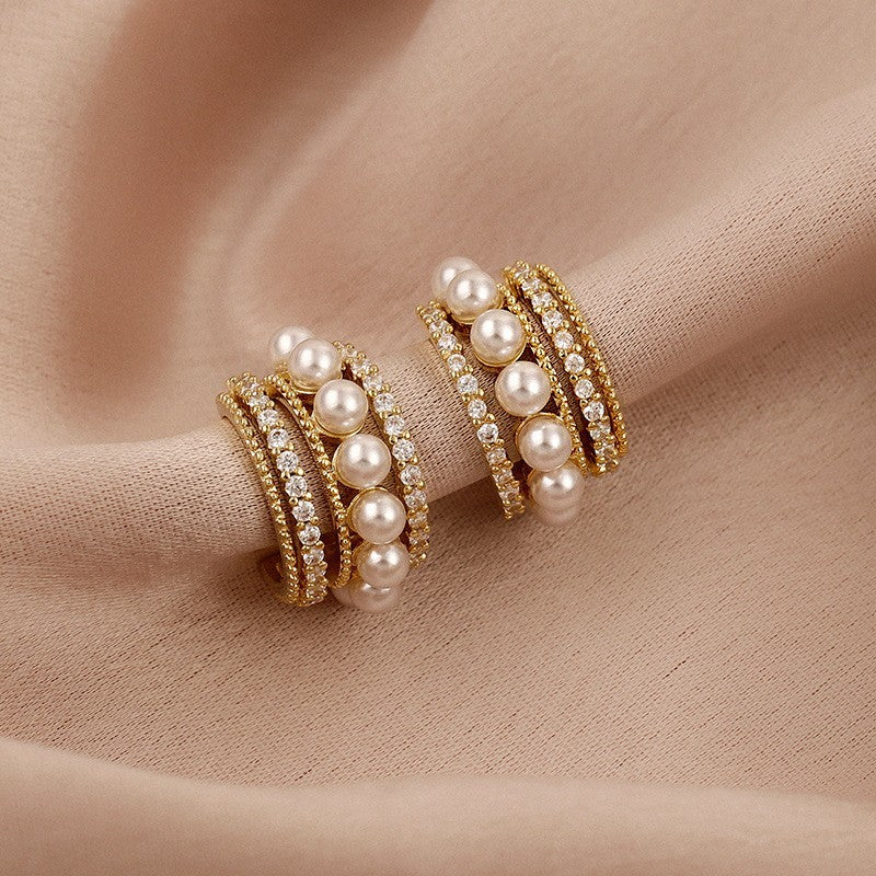 6 Pairs - Diamond Pearl vintage C-shaped earrings (1 Pair Price - 39)