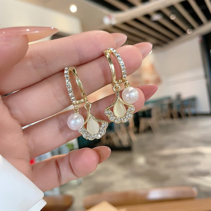 6 Set - New style super fairy ginkgo earrings (Unit price 38)