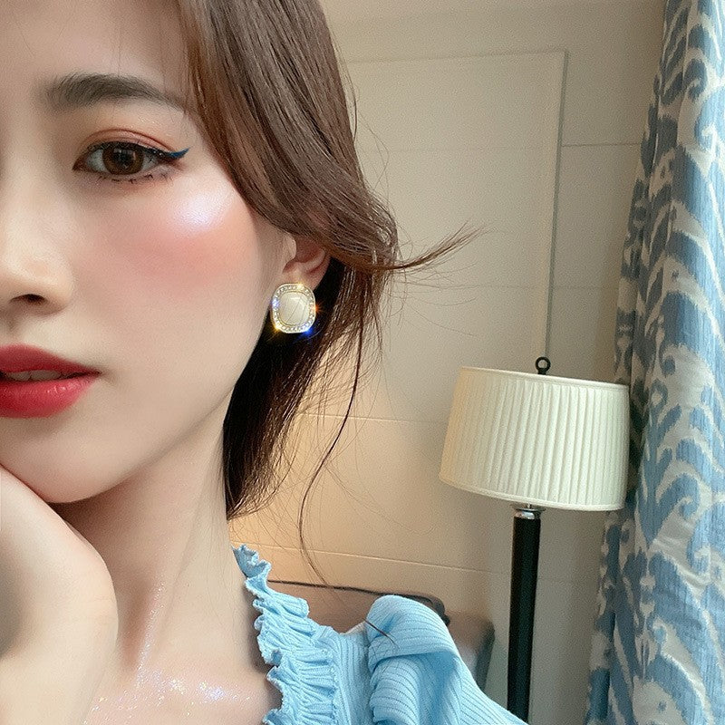 6 Set - Diamond earrings (Mix Color) (Unit price 28)