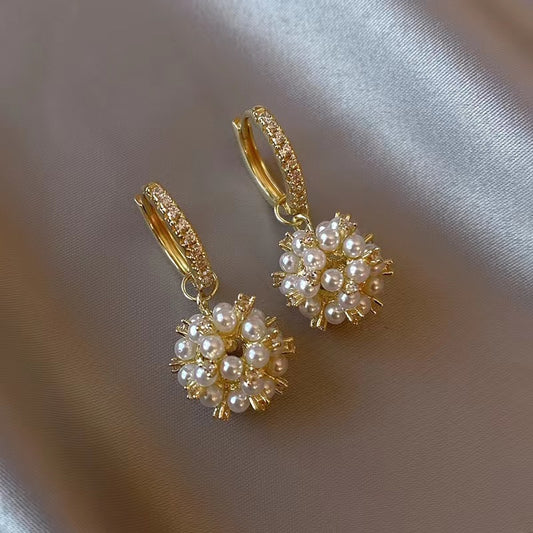 6 Set - Diamond pendant earrings (Unit price 40)