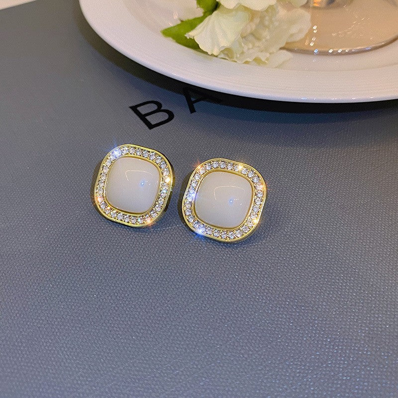 6 Set - Diamond earrings (Mix Color) (Unit price 28)