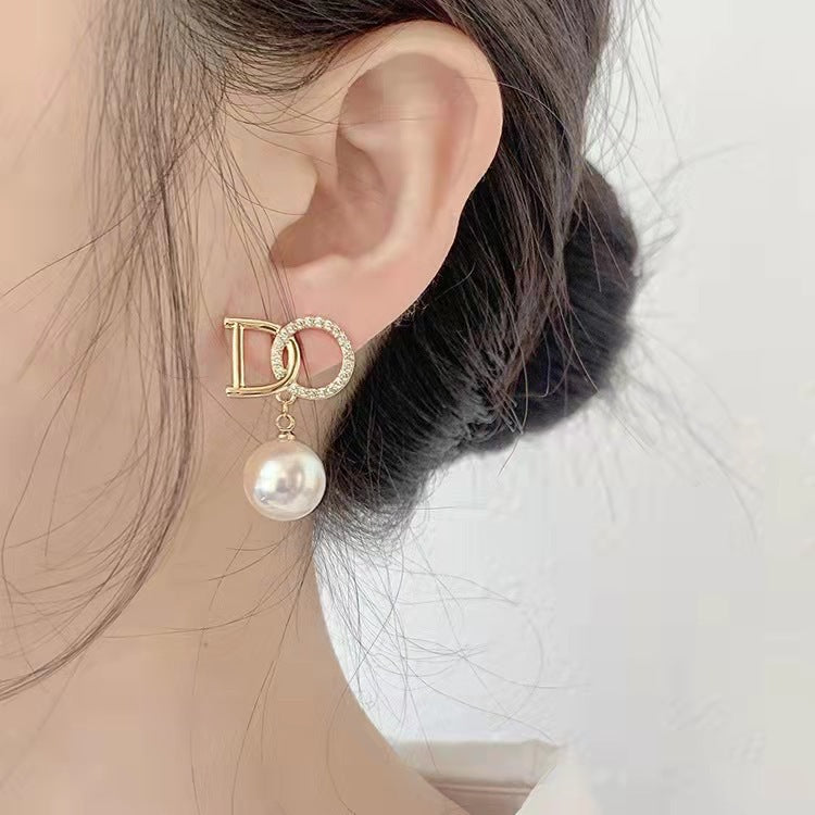 6 Set - Popular student earrings (Unit price 20)