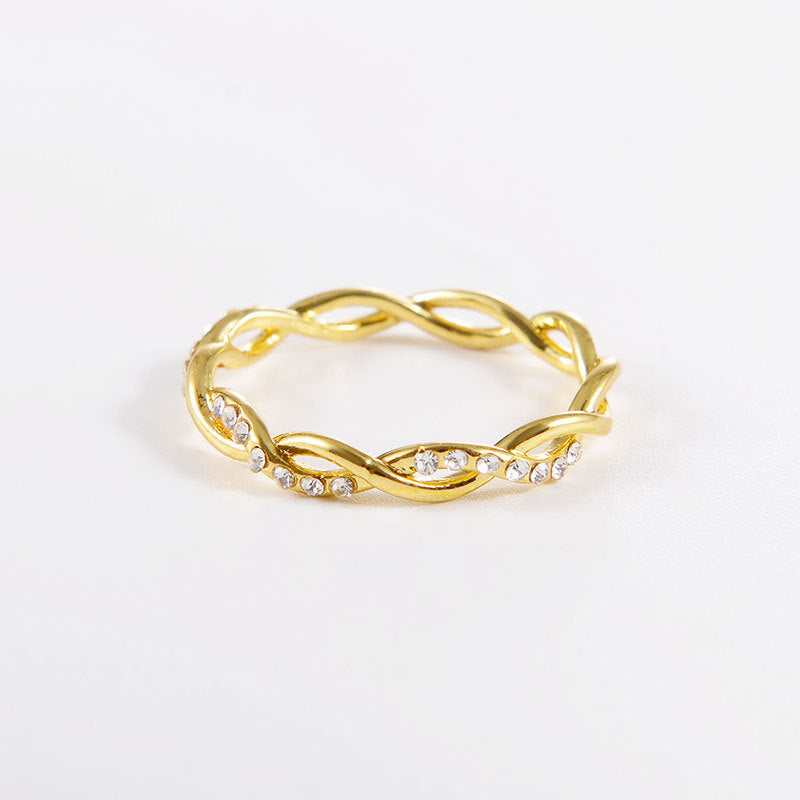 6 Pc - Full diamond twisted ring - Golden (Unit Price - 22)