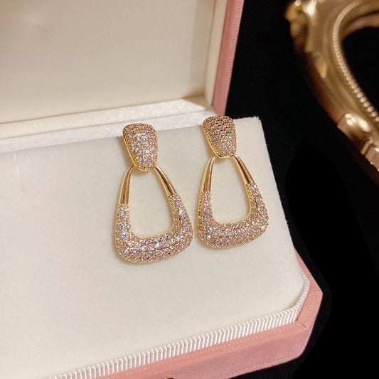 6 Set - Korean full diamond bag earrings (Unit price 39)