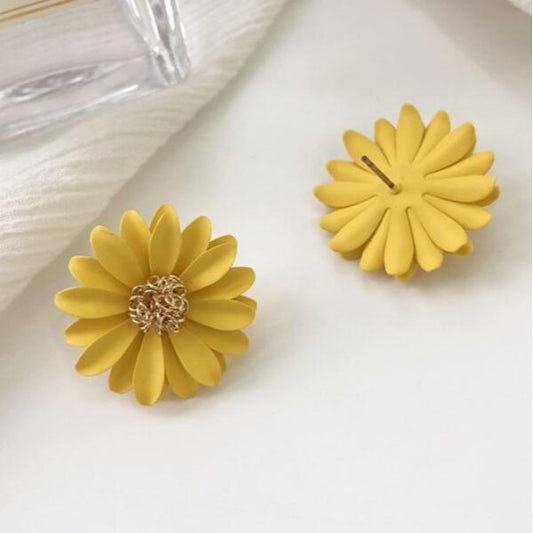 6 Set - Colorful chrysanthemum flower earrings (Mix color) (Unit price 33)
