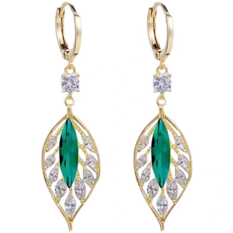 6 Set - Long rhinestone leaf earrings (Unit price 30)