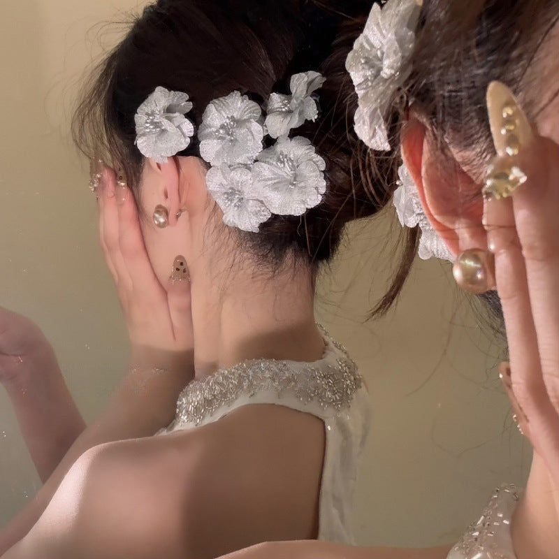 6 Pc - Silver Flower Hairpin opp packing (1 Pc Price - 14)