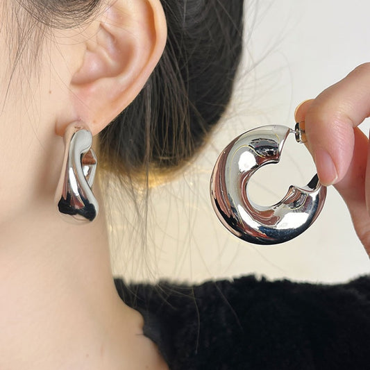 6 Set - Irregular C-shaped circle earrings - Silver (Unit price 24)