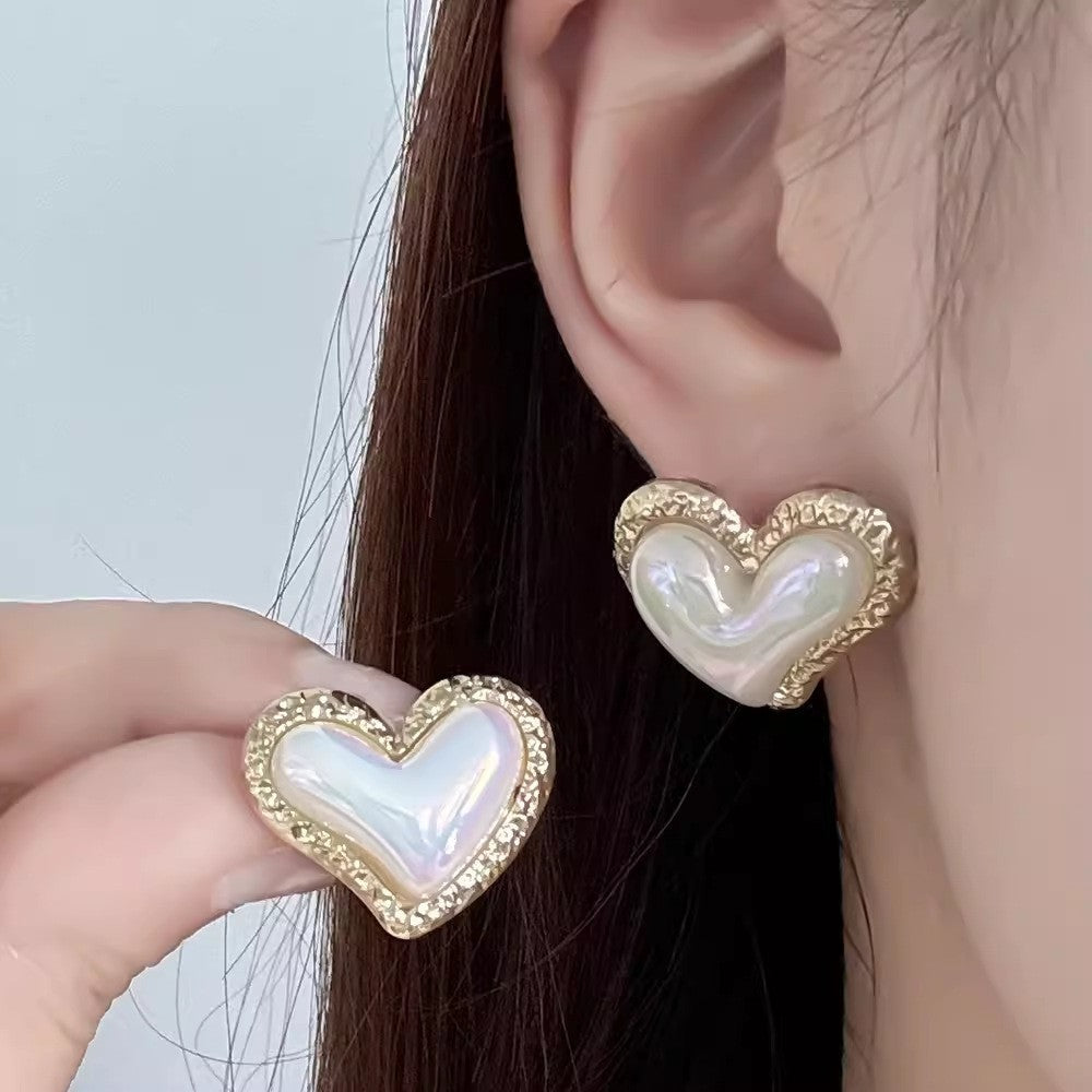 6 Pairs - French retro socialite love pearl earrings (1 Pair Price - 30)