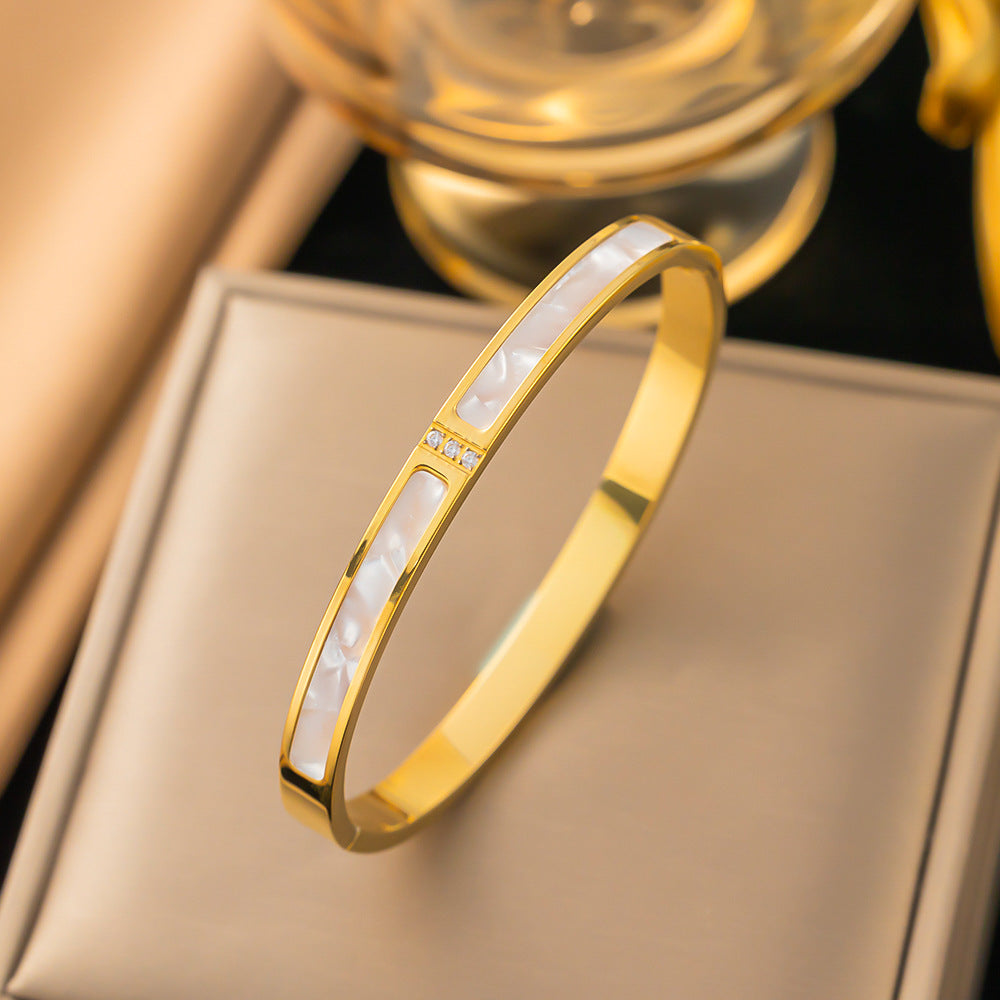 3 Pc - Anti Tarnish Baibei bracelet gold (1 Pc Price - 152)