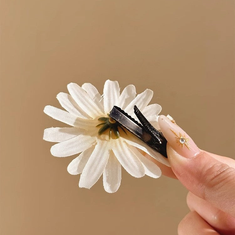 6 Pc  - Tulip Flower Hair Clip opp packing (1 Pc Price - 11)
