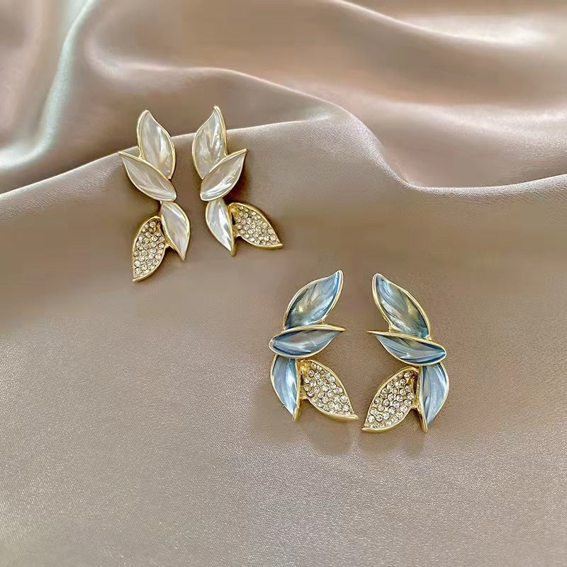 6 Set - Long leaf earrings (Mix color) (Unit price 30)