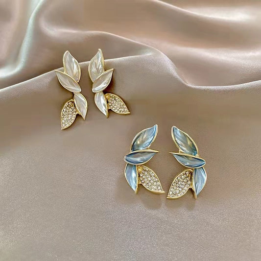 6 Set - Long leaf earrings (Mix color) (Unit price 30)