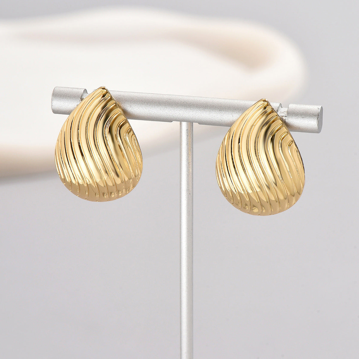 6 Pc - Striped water drop earrings - Golden (Unit Price - 35)