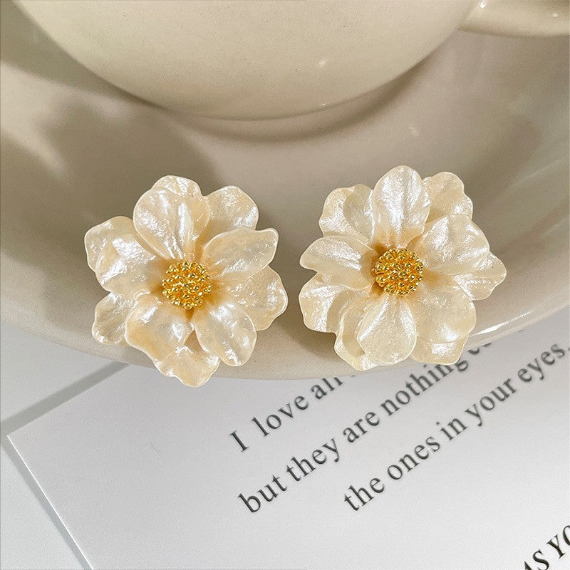 6 Set - camellia earrings (Mix color) (Unit price 21)