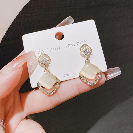6 Set - Cat eye diamond shaped earring (Unit price 48)