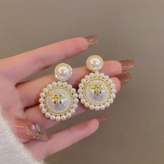 6 Set - Small Chanel style earrings (Unit price 42)