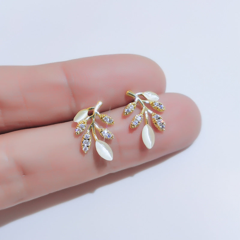 6 Pairs - Fashion Cat's Eye Stone Leaf Stud Earrings (1 Pair Price - 39)